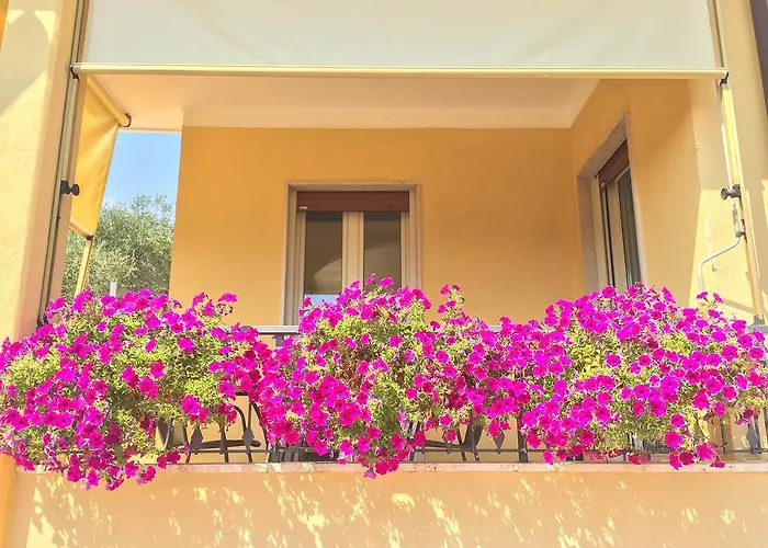 Il Poggiolo * 迪亚诺马里纳