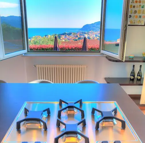 公寓 Il Poggiolo 迪亚诺马里纳