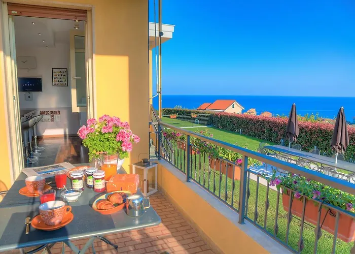 公寓 Il Poggiolo 迪亚诺马里纳