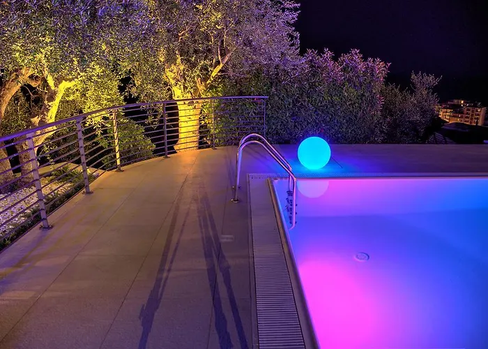 公寓 Il Poggiolo 迪亚诺马里纳