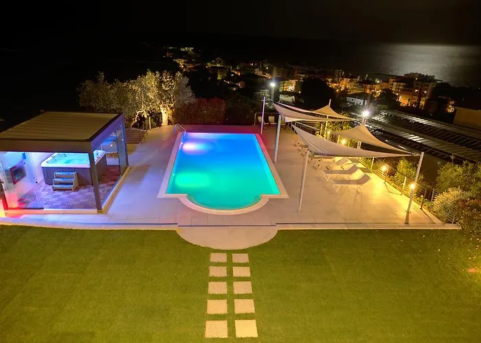 Il Poggiolo 公寓 迪亚诺马里纳